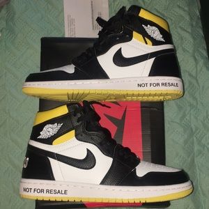 Sneaker for sale